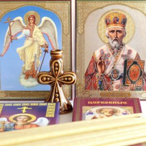 Gift Set Monastery Russian Orthodox Church Quality Wax Candles, Ceramic Holder, 2 icon cards. B468