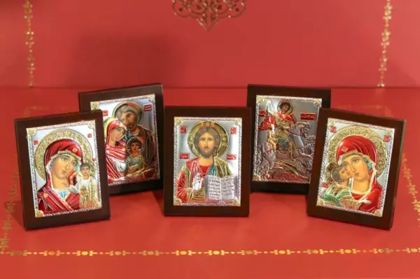 Set of 5 Orthodox Icons. Lord Jesus Christ. Mother of God Kazan Mother of God Vladimir Holy Family St George. Silver Plated .999 (64 x 50)mm - Image 3