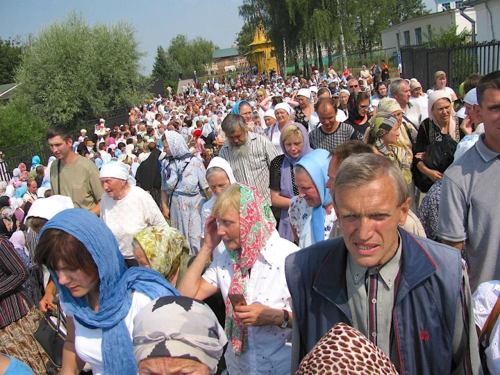 Seraphim-Diveyevo convent, July 2010: pilgrims' photo 5