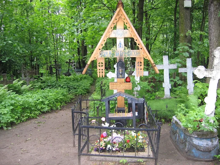 Alexander-Svirsky monastery, June 2009: pilgrims' photo 3